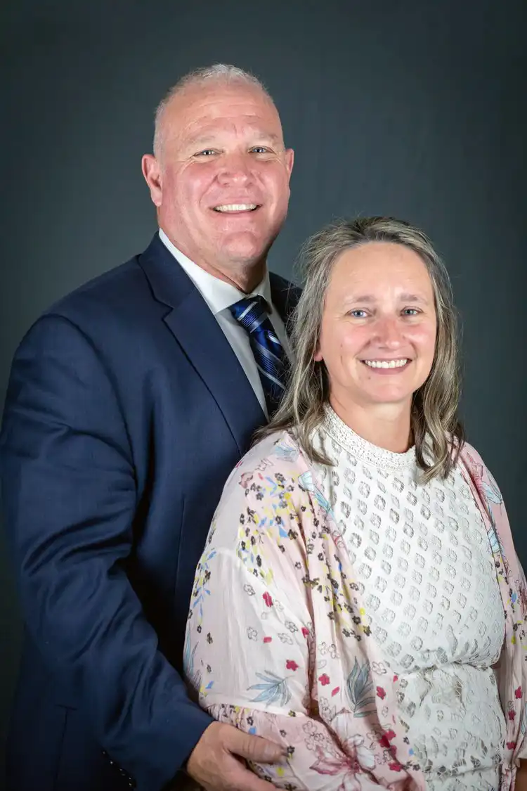 Pastor Dan & Ada Bontrager